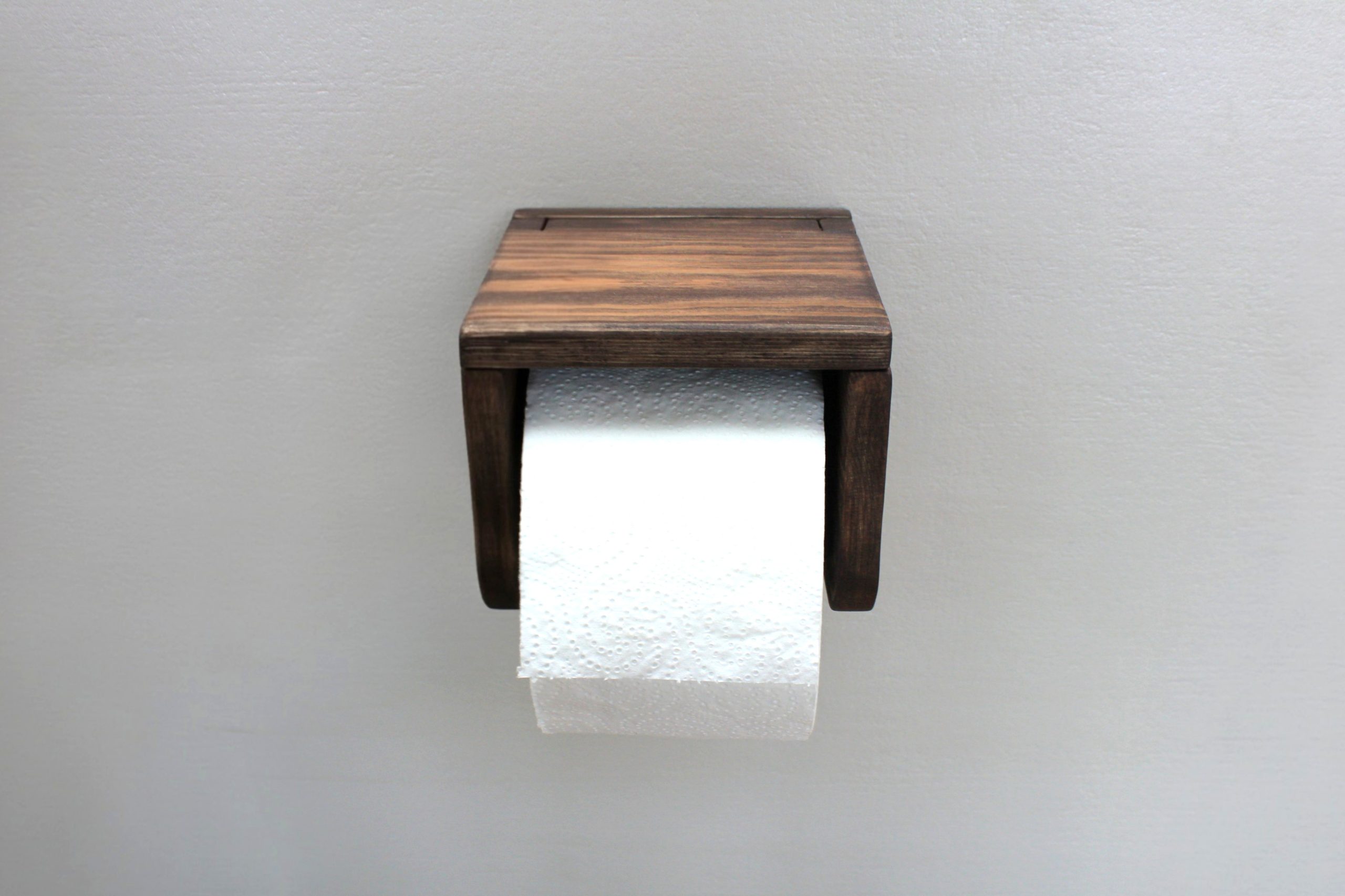 Pine Toilet Roll Holder Mega - Chocolate - Image 2