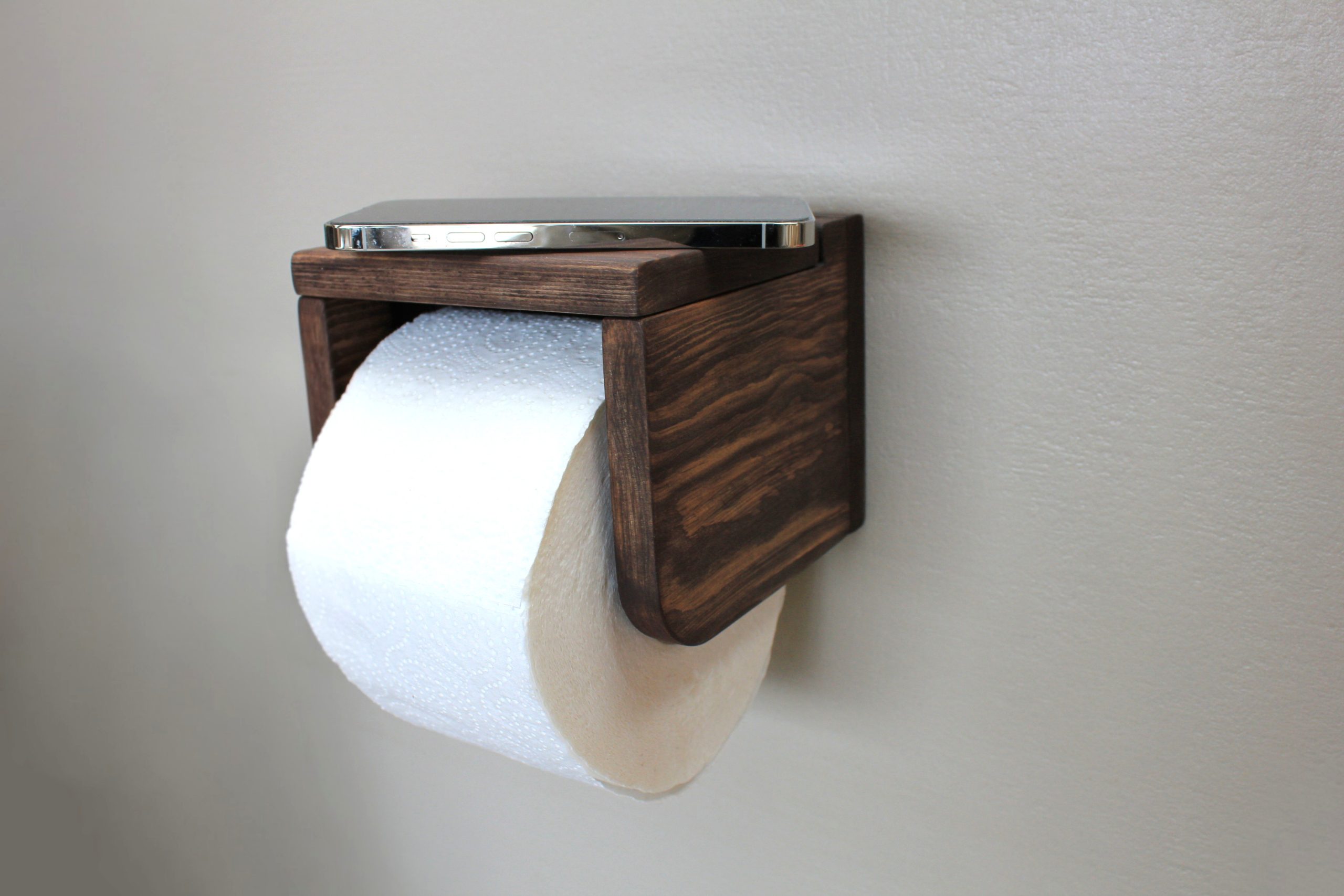 Pine Toilet Roll Holder Mega - Chocolate - Image 3
