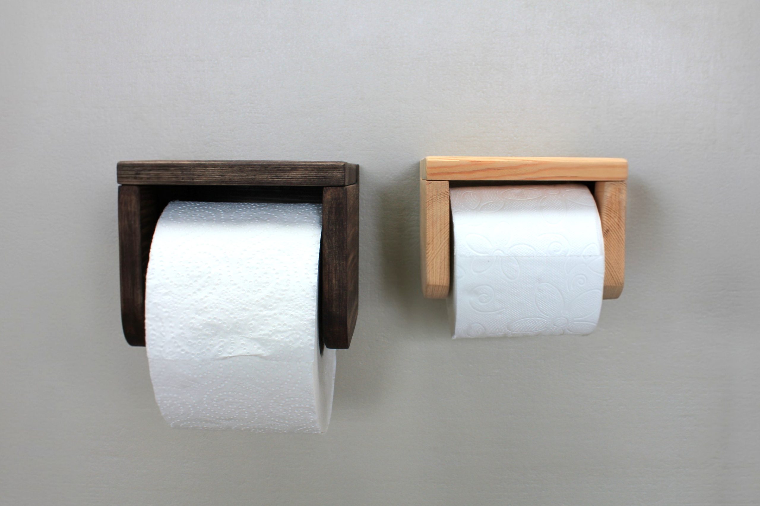 Pine Toilet Roll Holder Mega - Chocolate - Image 7