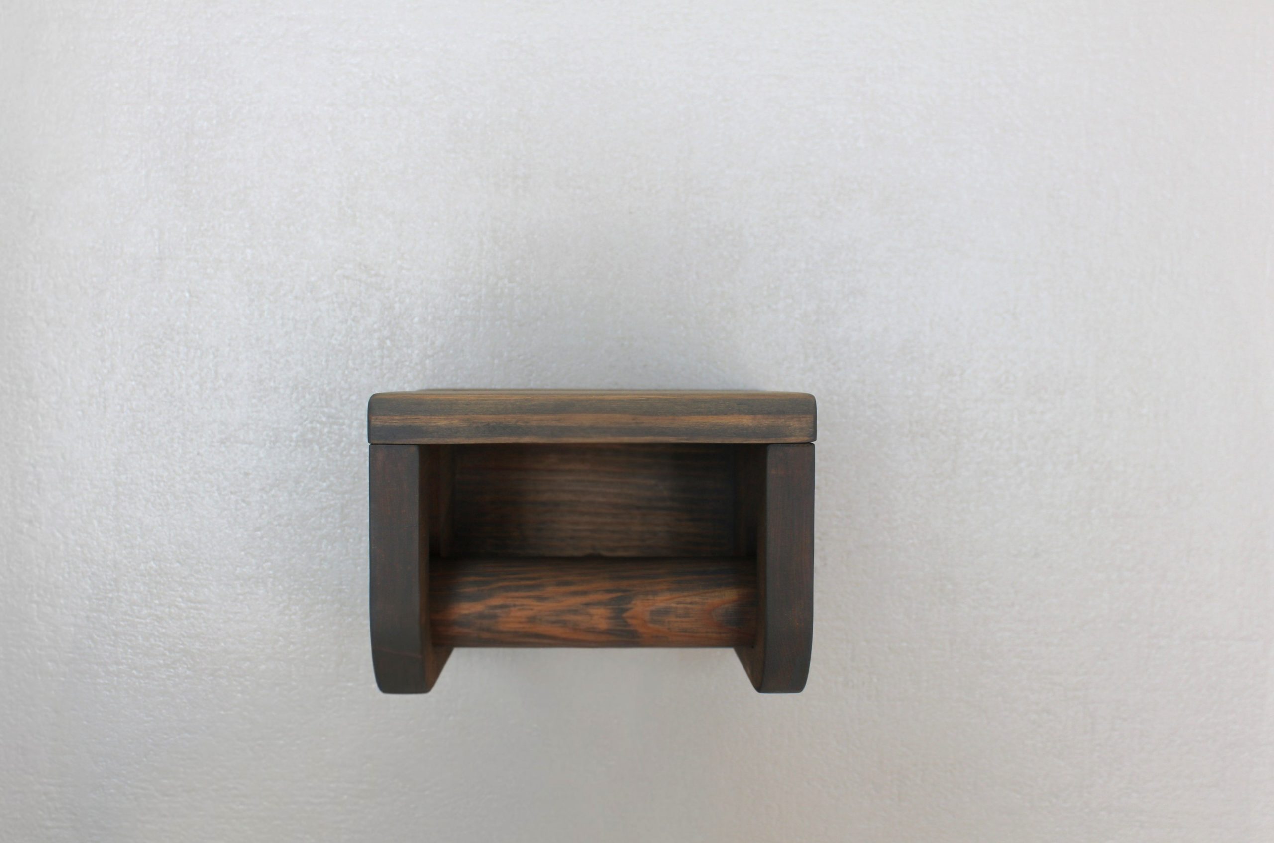 Pine Toilet Roll Holder - Grey - Image 9