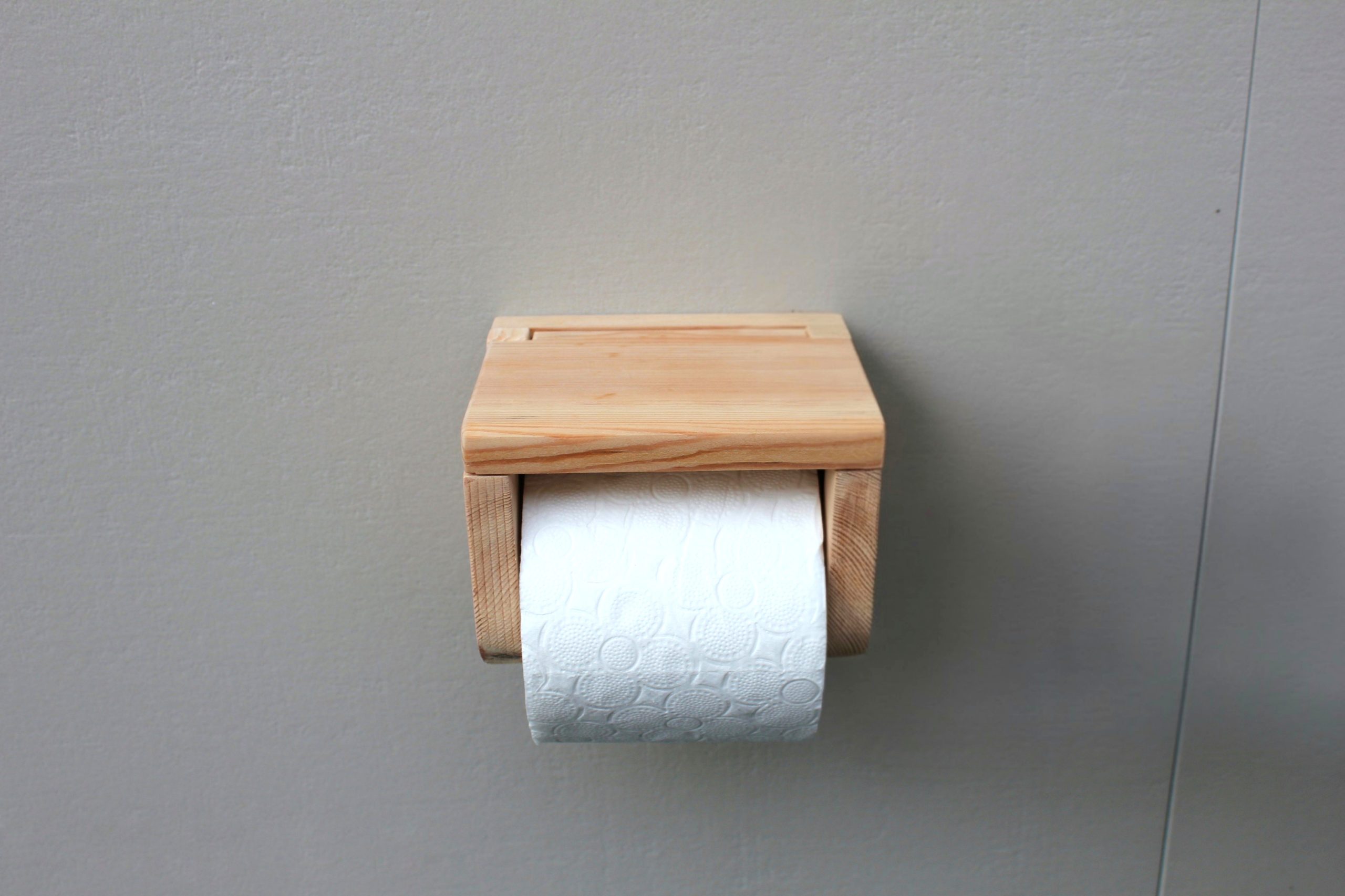 Pine Toilet Roll Holder - Unfinished - Image 3